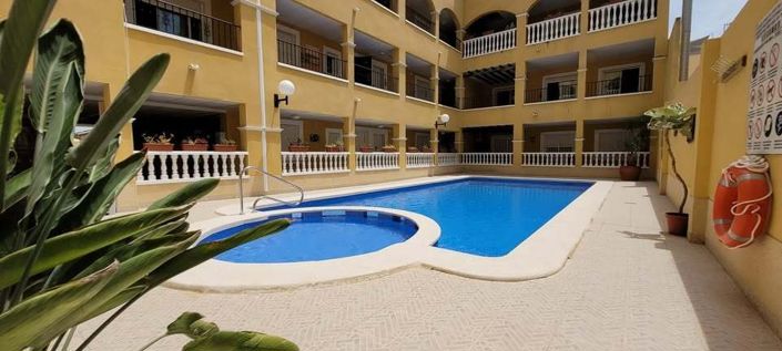 Image No.32-2 Bed Apartment for sale