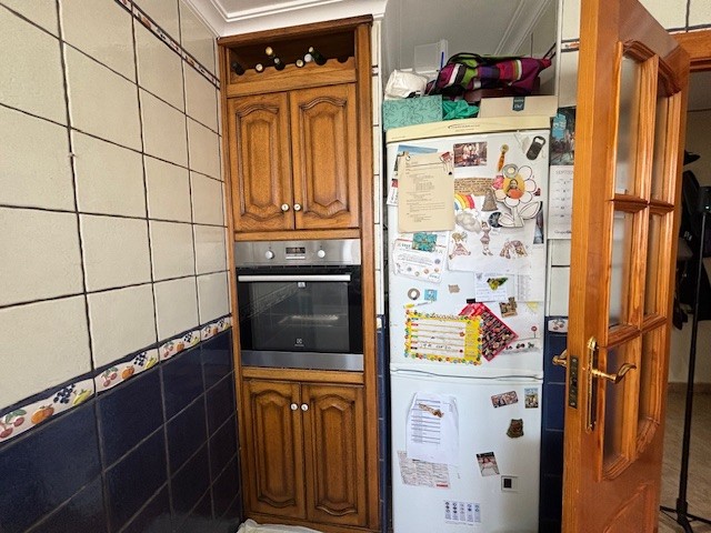 Image No.24-3 Bed Apartment for sale