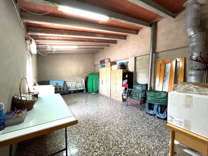 Image No.23-2 Bed Townhouse for sale