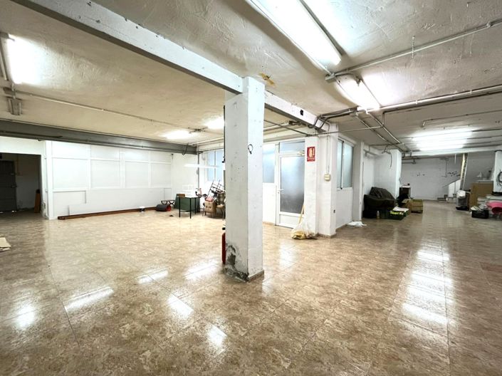 Image No.20-Propriété de 1 chambre à vendre à Sax
