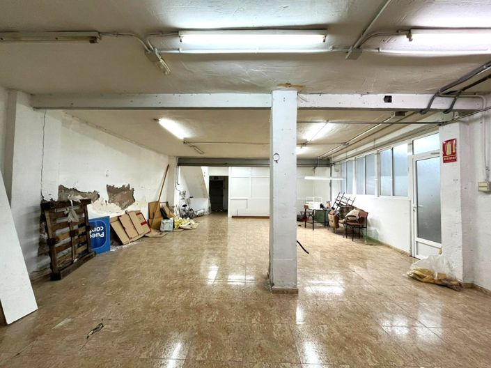 Image No.23-Propriété de 1 chambre à vendre à Sax
