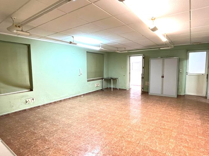 Image No.34-Propriété de 1 chambre à vendre à Sax