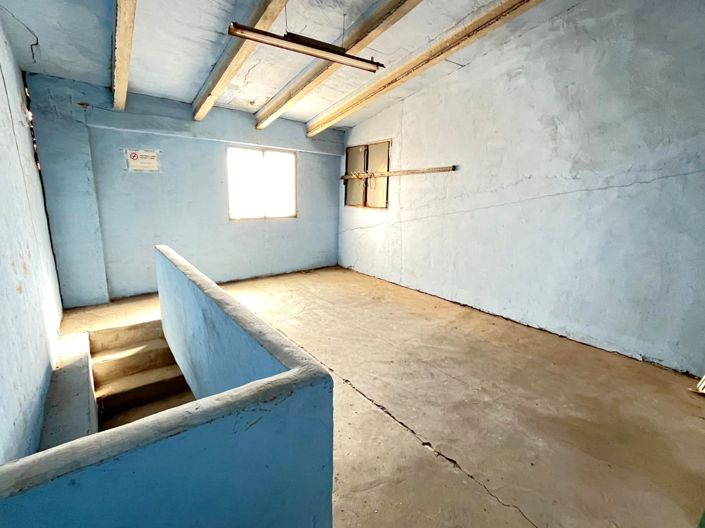 Image No.8-Propriété de 1 chambre à vendre à Sax