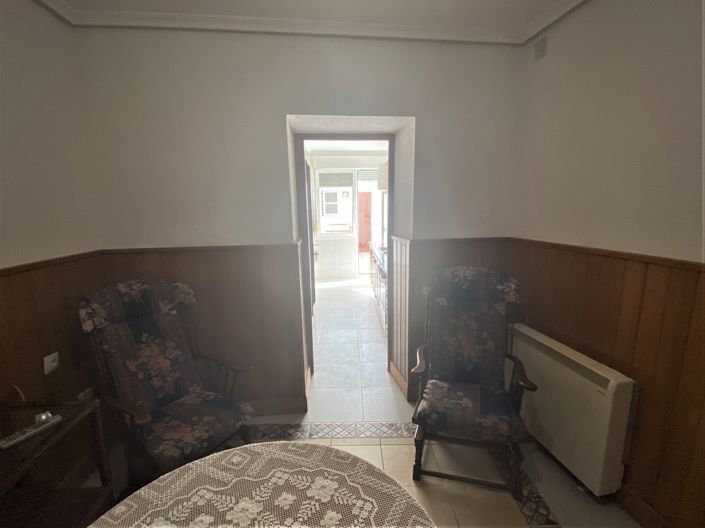 Image No.11-4 Bed Townhouse for sale
