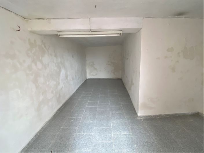 Image No.17-4 Bed Townhouse for sale