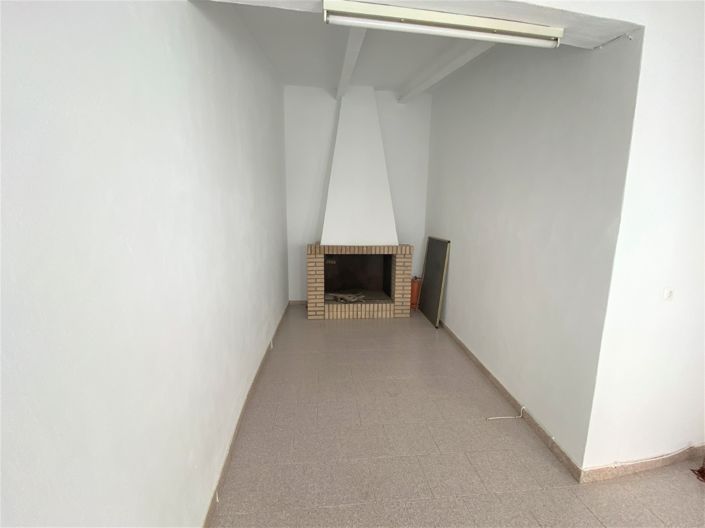 Image No.5-4 Bed Townhouse for sale