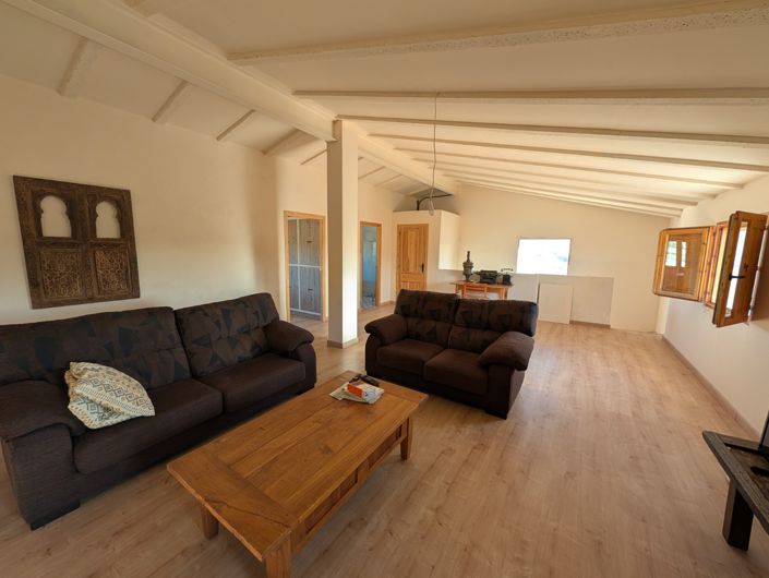 Image No.12-3 Bed Country House for sale