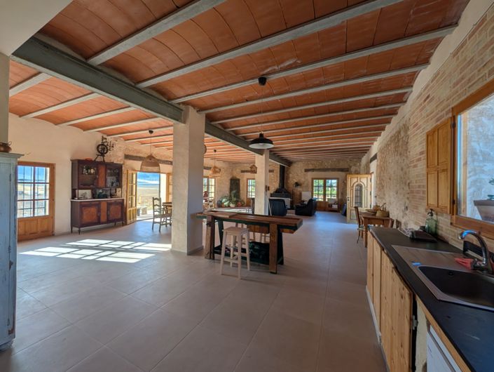 Image No.8-3 Bed Country House for sale