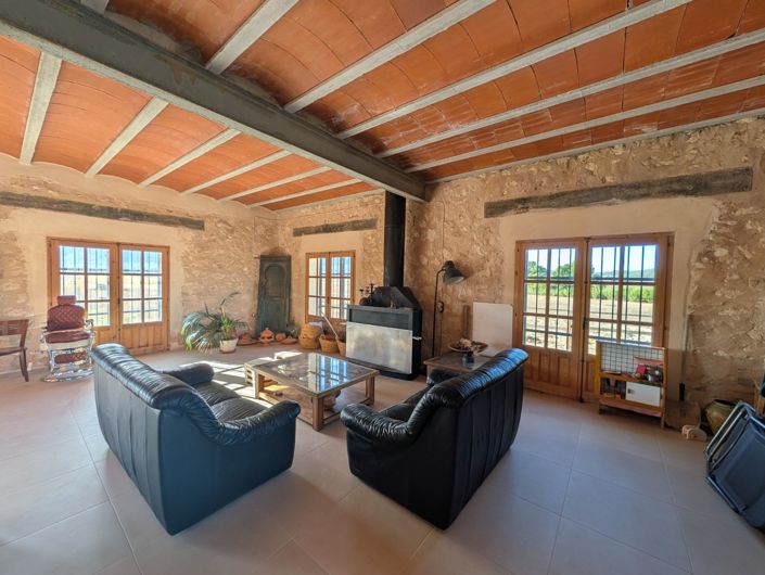 Image No.9-3 Bed Country House for sale