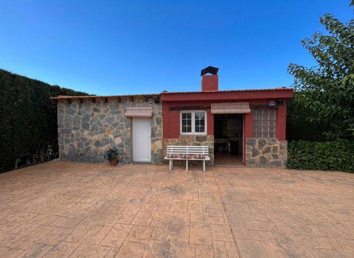 Image No.3-4 Bed Property for sale
