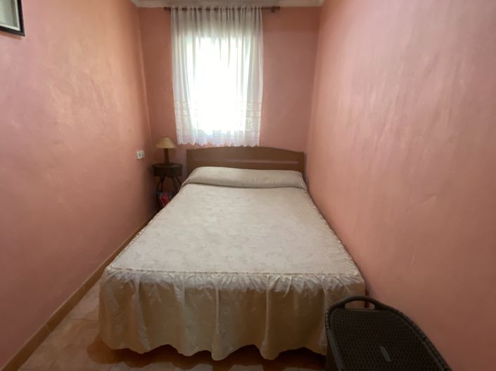 Image No.26-4 Bed Property for sale