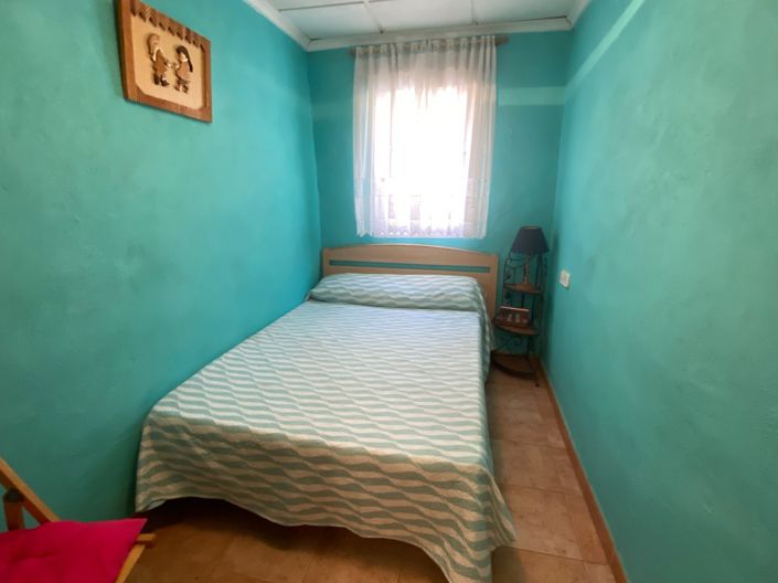 Image No.27-4 Bed Property for sale