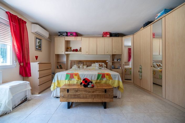 Image No.21-5 Bed Villa for sale