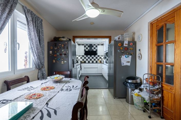 Image No.9-5 Bed Villa for sale