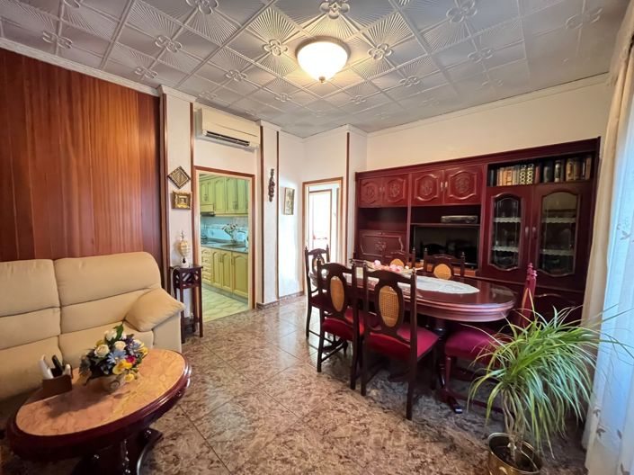 Image No.3-3 Bed Townhouse for sale
