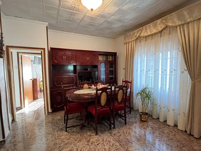 Image No.5-3 Bed Townhouse for sale