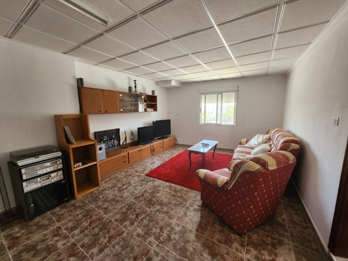 Image No.25-7 Bed Country House for sale