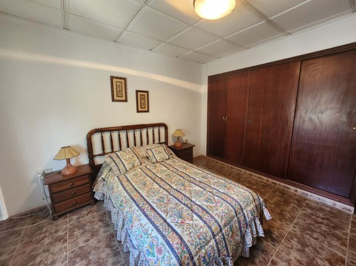 Image No.37-7 Bed Country House for sale