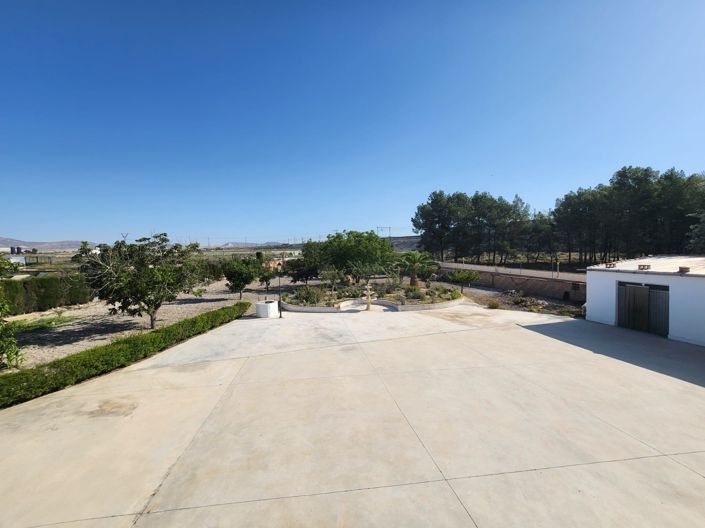 Image No.48-7 Bed Country House for sale