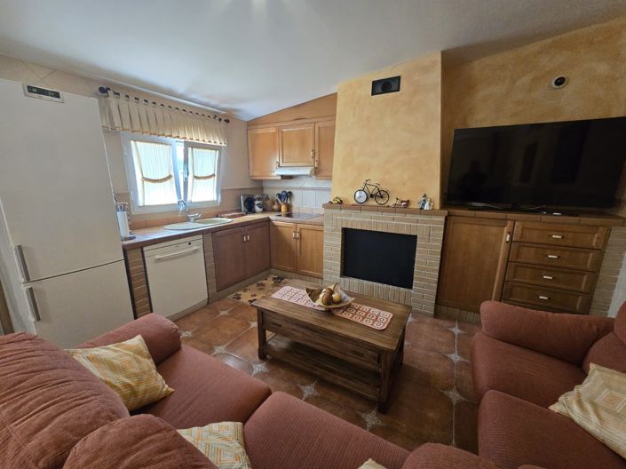 Image No.21-4 Bed Country House for sale