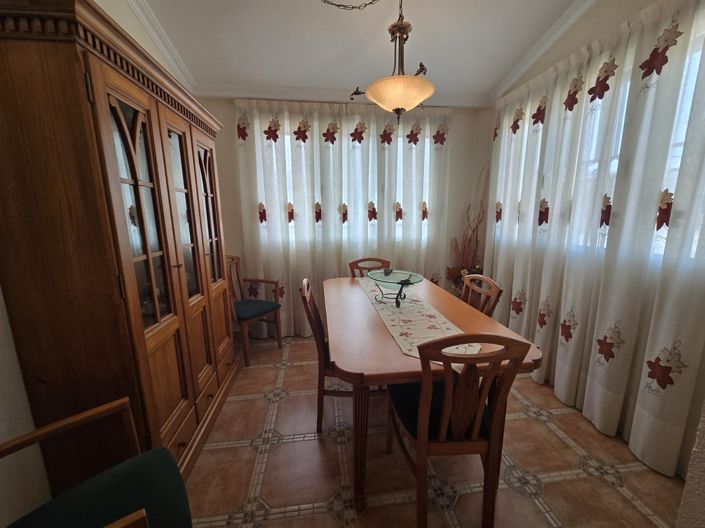 Image No.9-4 Bed Country House for sale