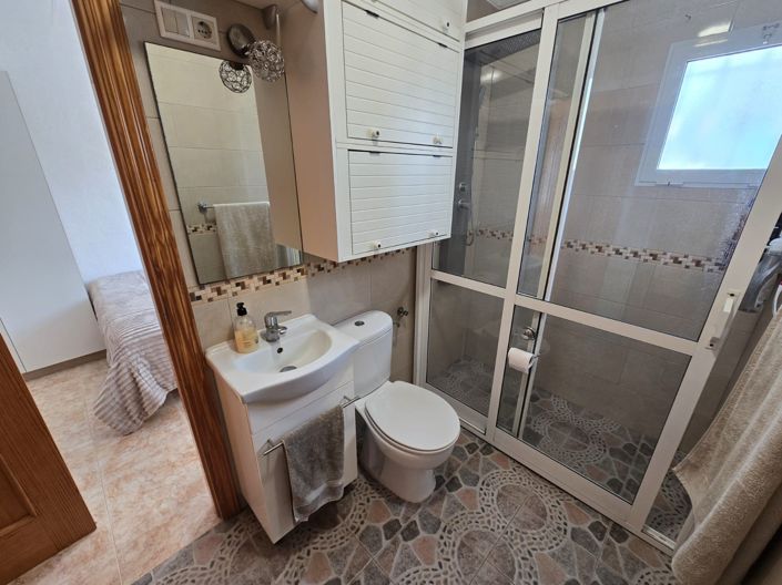 Image No.17-3 Bed Villa for sale