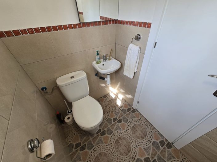 Image No.21-3 Bed Villa for sale