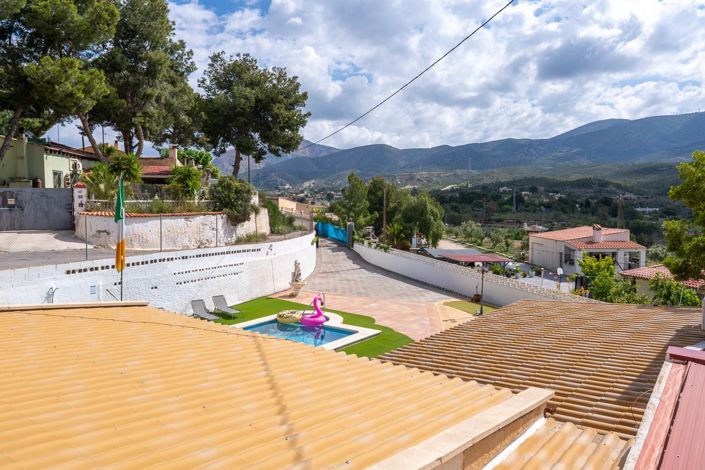 Image No.19-4 Bed Villa for sale