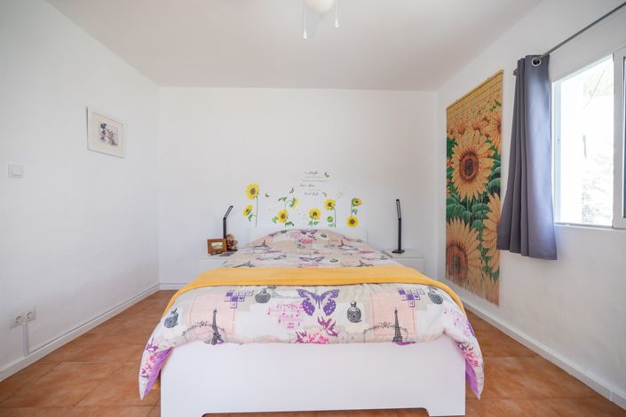 Image No.25-4 Bed Villa for sale