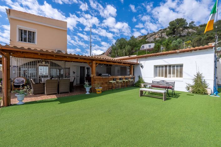 Image No.6-4 Bed Villa for sale