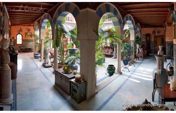 Image No.8-5 Bed Villa for sale