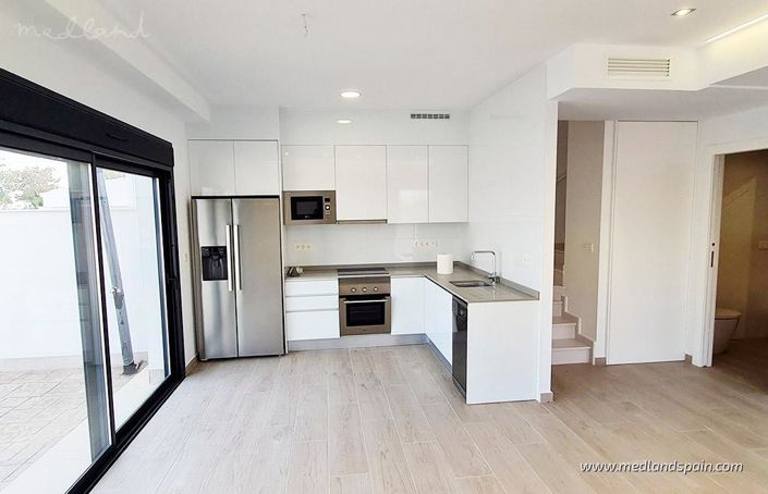 Image No.7-3 Bed Villa for sale