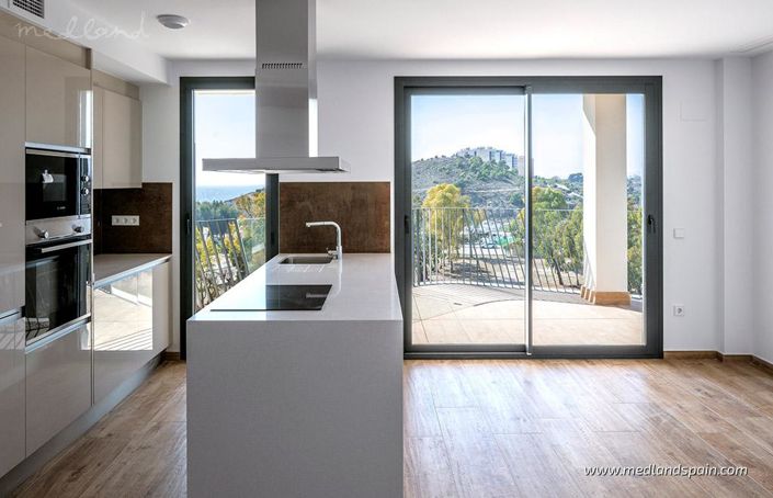 Image No.6-3 Bed Apartment for sale