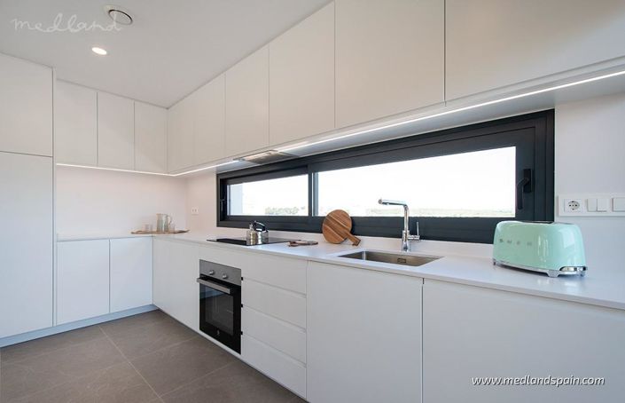 Image No.12-4 Bed Villa for sale