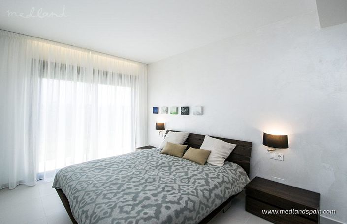 Image No.13-4 Bed Villa for sale