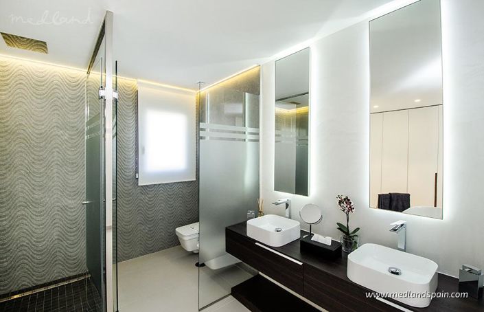 Image No.16-4 Bed Villa for sale