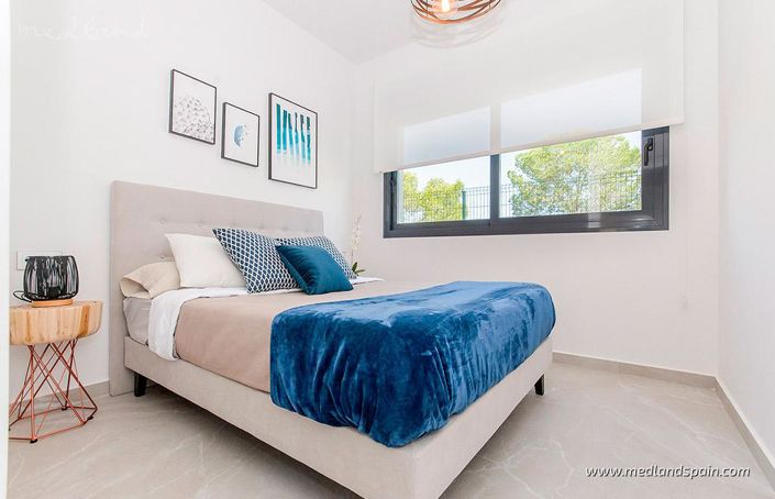 Image No.15-3 Bed Apartment for sale