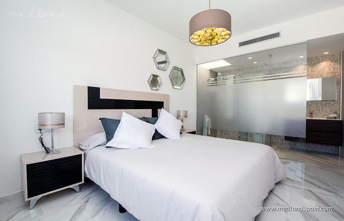 Image No.12-3 Bed Villa for sale