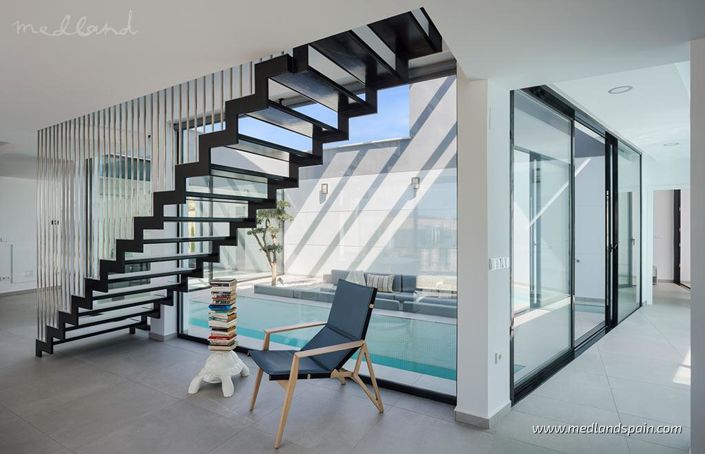 Image No.7-4 Bed Villa for sale