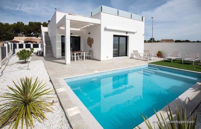 Image No.1-Villa de 3 chambres à vendre à Pilar de la Horadada