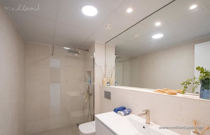 Image No.9-3 Bed Apartment for sale