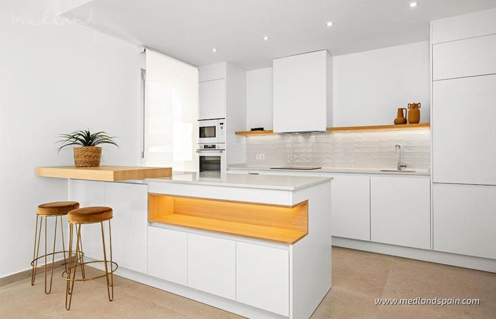 Image No.10-3 Bed Villa for sale