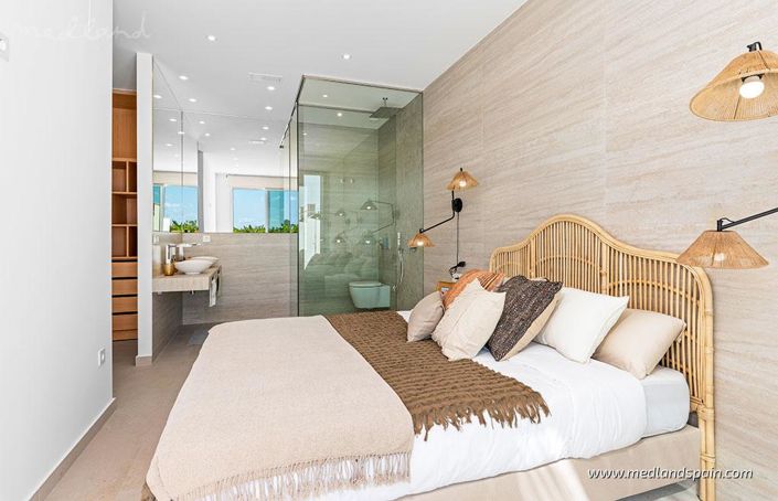 Image No.11-3 Bed Villa for sale