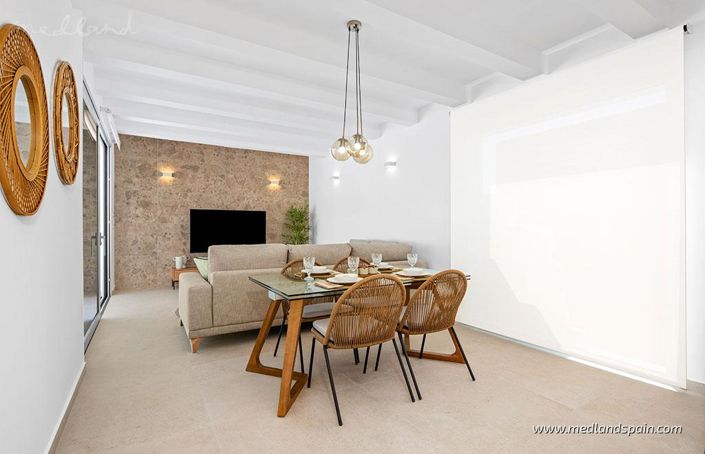 Image No.8-3 Bed Villa for sale