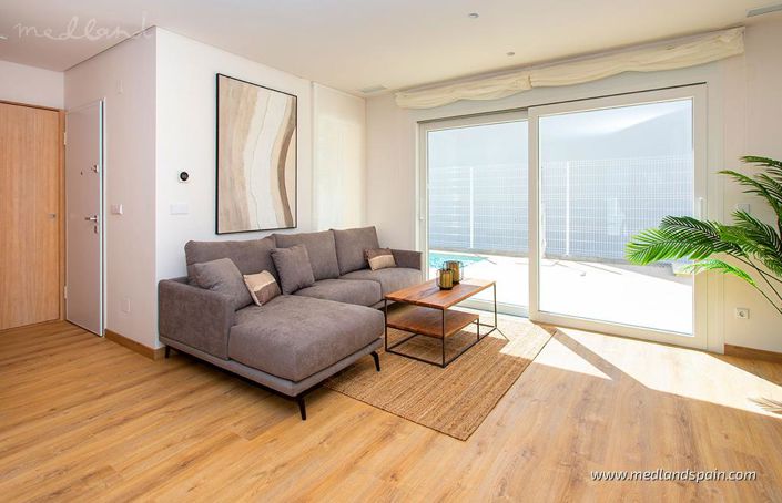 Image No.5-3 Bed Villa for sale