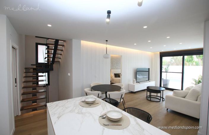 Image No.2-3 Bed Villa for sale