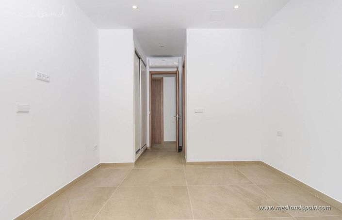 Image No.11-3 Bed Villa for sale