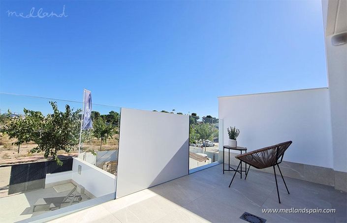 Image No.15-3 Bed Villa for sale