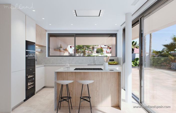 Image No.6-5 Bed Villa for sale