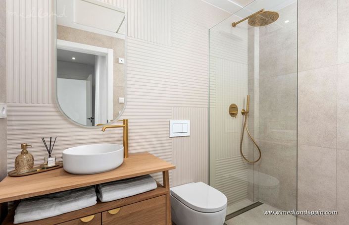 Image No.10-4 Bed Villa for sale